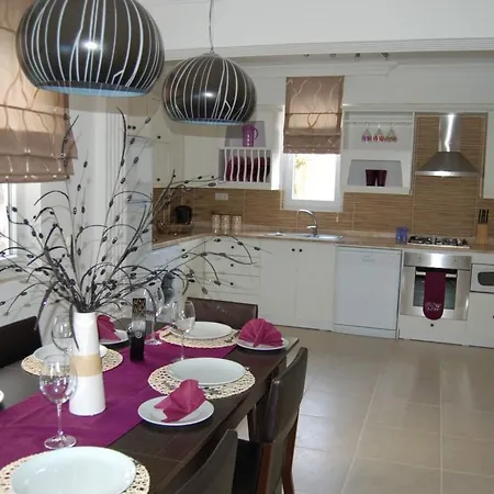 Three-bedroom Blossom #21 Βίλα *