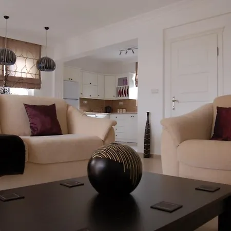 Three-bedroom Blossom #21 Βίλα Uzumlu (Aegean)